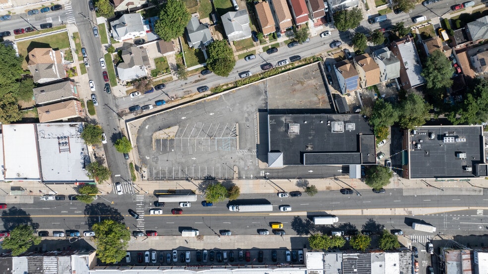 218-03-09 Hempstead Ave, Queens Village, NY for lease - Aerial - Image 2 of 3