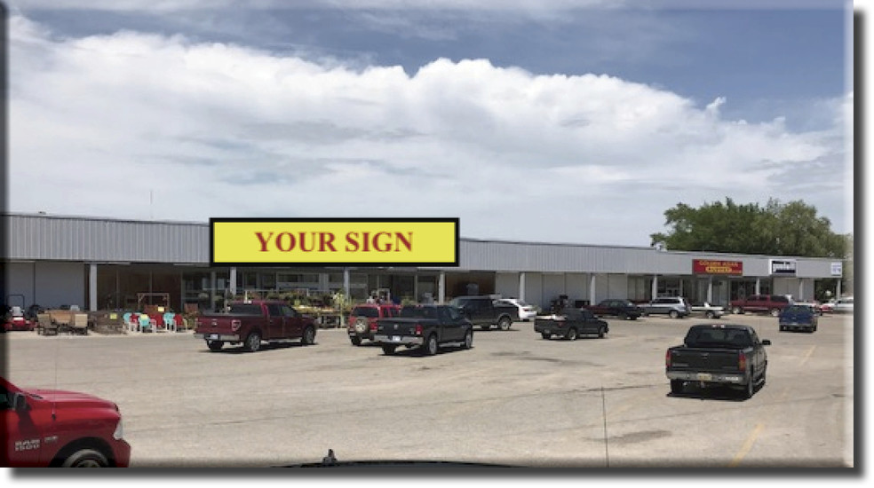 2300-2408 W Central Ave, El Dorado, KS for sale - Building Photo - Image 1 of 1