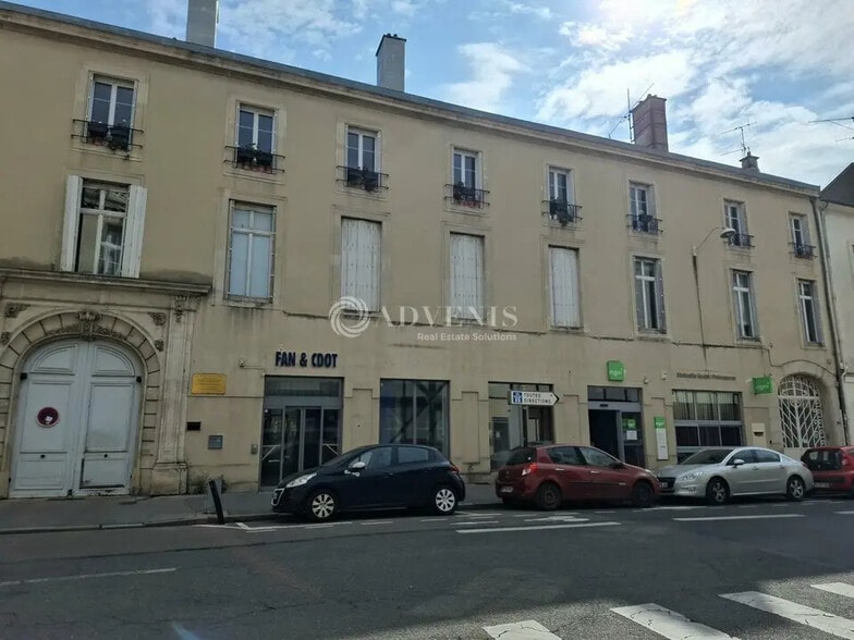 Office in Nancy for lease - Building Photo - Image 3 of 6