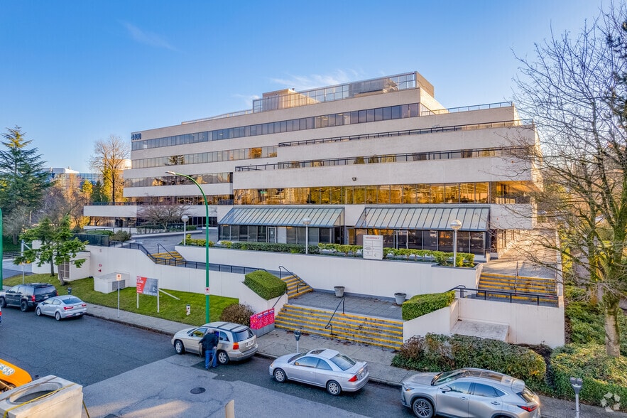 4400 Dominion St, Burnaby, BC à louer - Photo du bâtiment - Image 3 de 8