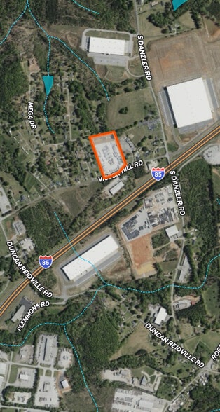 1699 Victor Hill Rd, Duncan, SC for lease - Building Photo - Image 2 of 4