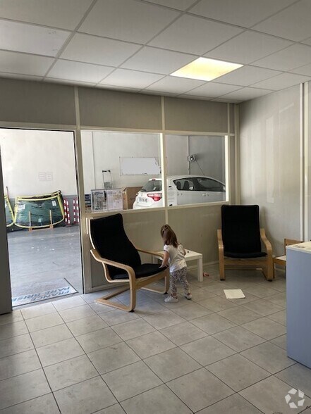 Flex dans Gémenos à louer - Photo intérieure - Image 3 de 4
