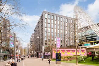 Plus de détails pour 26 Wembley Park Blvd, Wembley - Bureau à louer