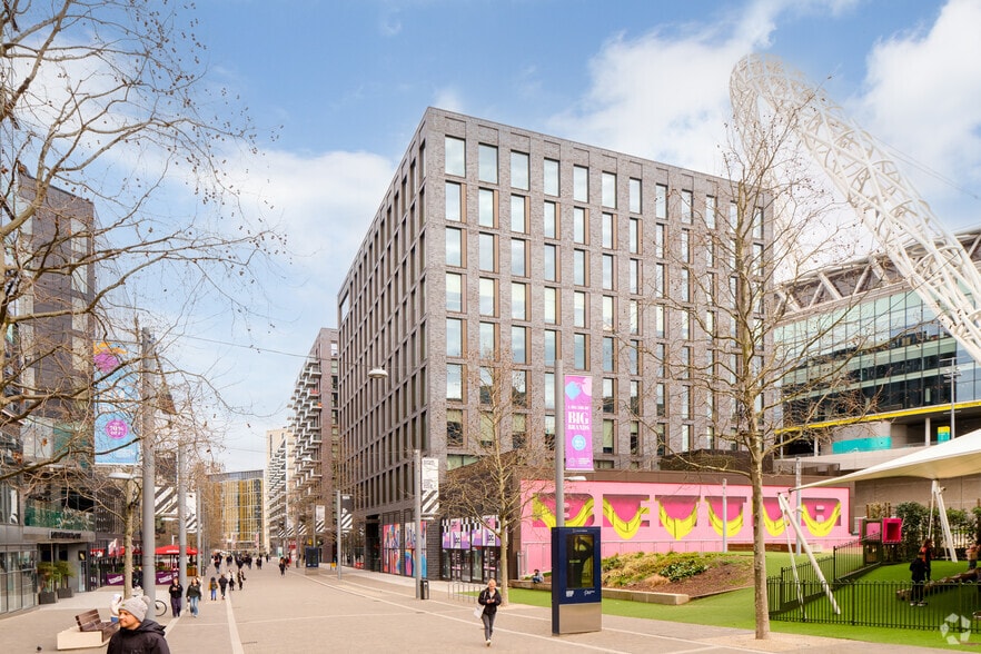 26 Wembley Park Blvd, Wembley for lease - Primary Photo - Image 1 of 29