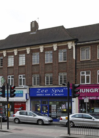 Plus de détails pour 4-5 New Ealing Broadway, Londres - Commerce de détail à louer