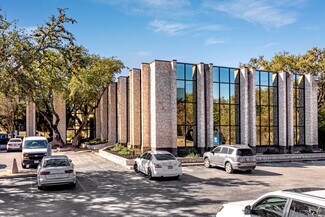 More details for 8632 Fredericksburg Rd, San Antonio, TX - Office for Lease