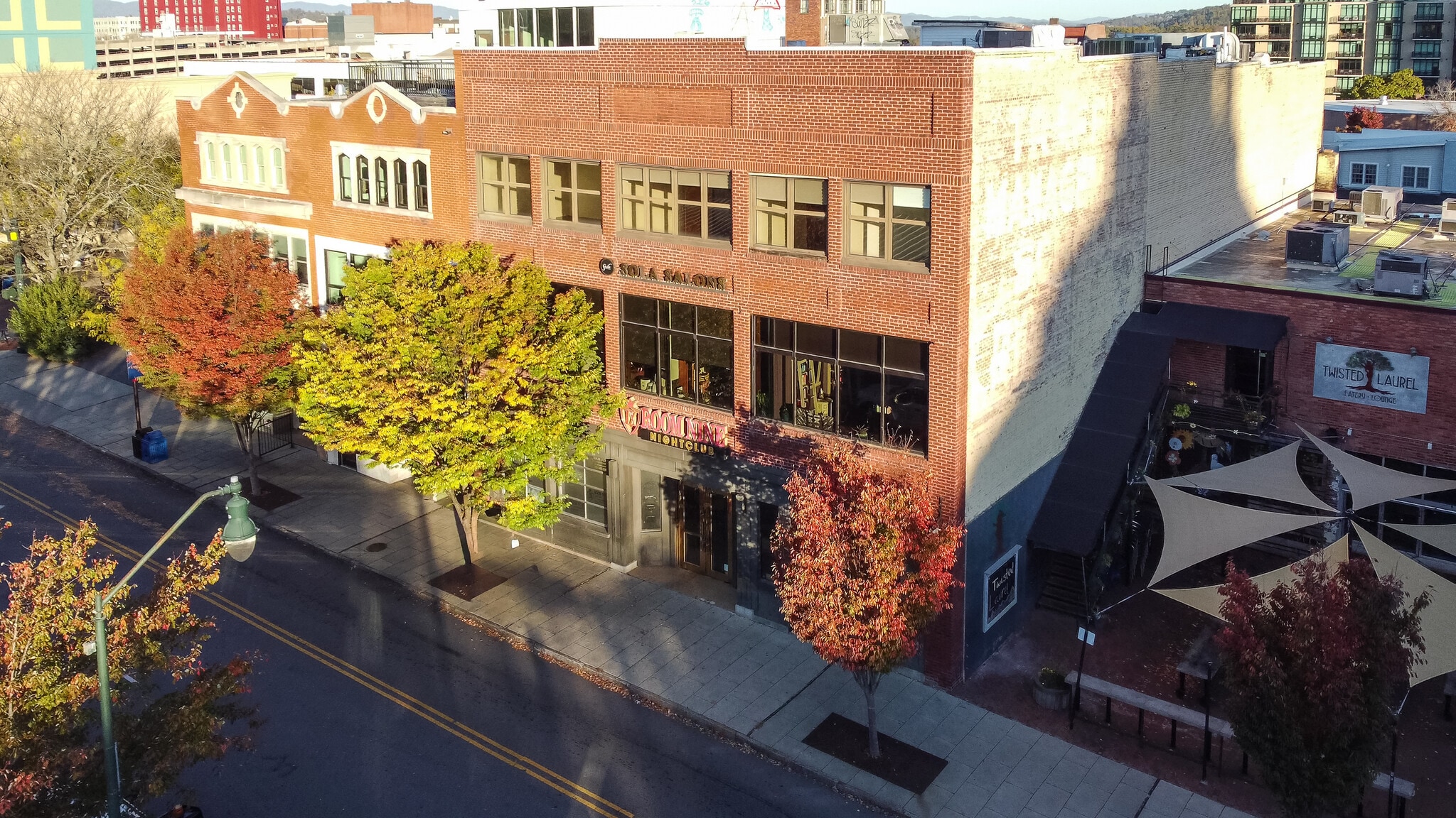 124 College St, Asheville, NC for sale Building Photo- Image 1 of 32
