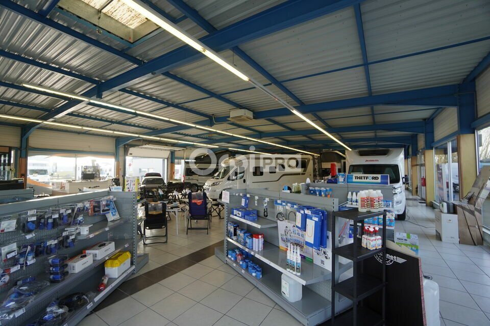 Retail in Choisey for lease Building Photo- Image 1 of 9