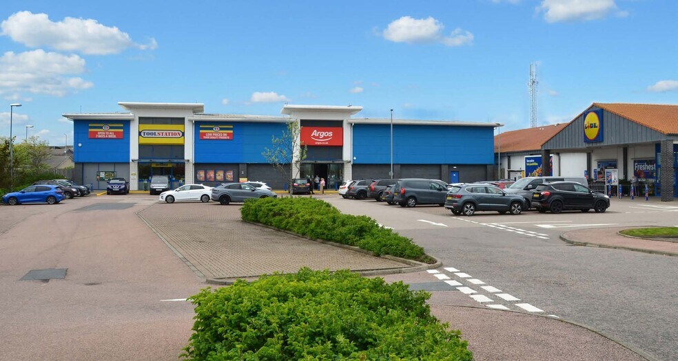 South Harbour Rd, Fraserburgh for sale - Building Photo - Image 2 of 14