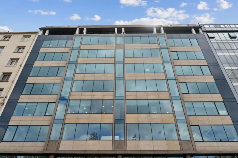 127 Avenue Charles De Gaulle, Neuilly-sur-Seine for lease - Building Photo - Image 3 of 14