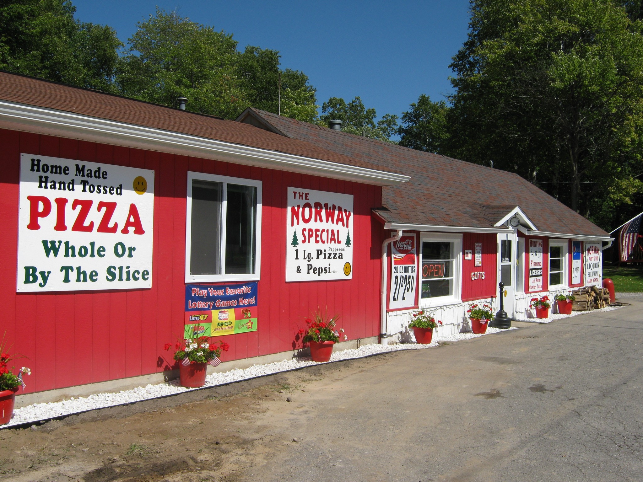 4464 Long Rapids Rd, Alpena, MI for sale Primary Photo- Image 1 of 1