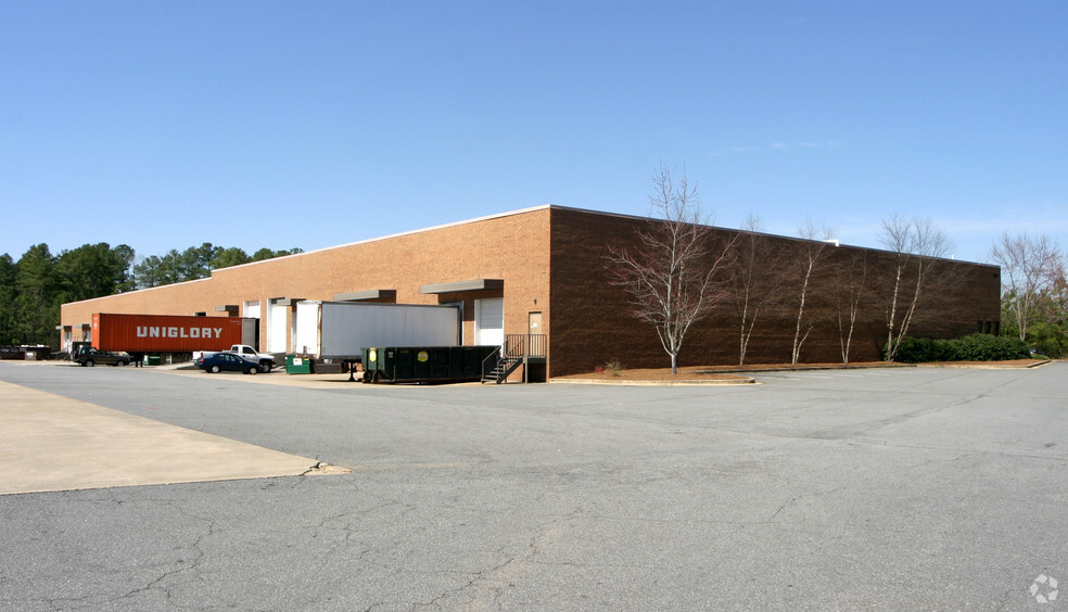 2197 Canton Rd, Marietta, GA for lease - Building Photo - Image 3 of 9