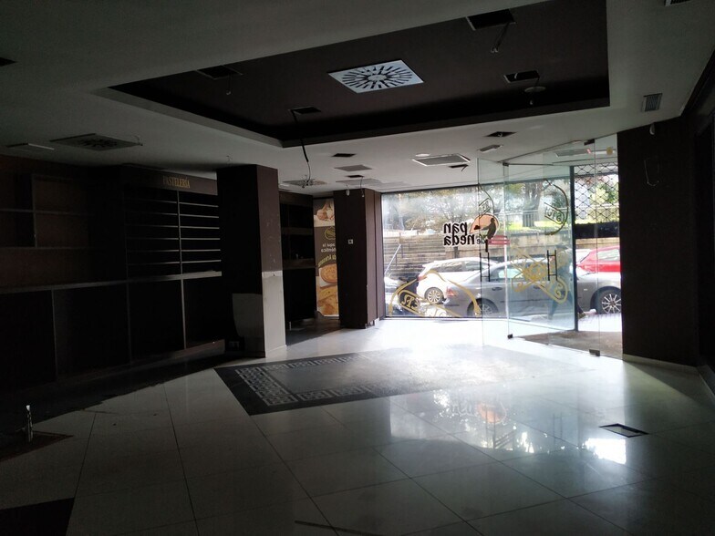 Retail in A Coruña, La Coruna for lease - Building Photo - Image 3 of 18