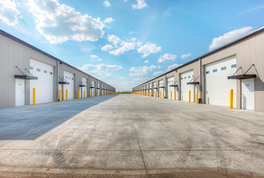 1575 NW Gettysburg Ln, Waukee, IA à vendre - Photo du bâtiment - Image 3 de 25