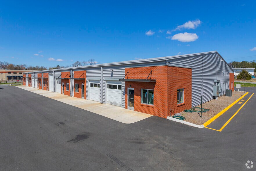 25 Centreport Pky, Stafford, VA à louer - Photo du bâtiment - Image 2 de 18