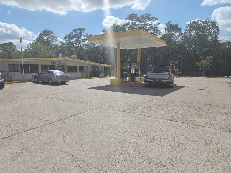 9618 FM 1462 Rd, Alvin, TX à vendre - Photo du bâtiment - Image 2 de 36