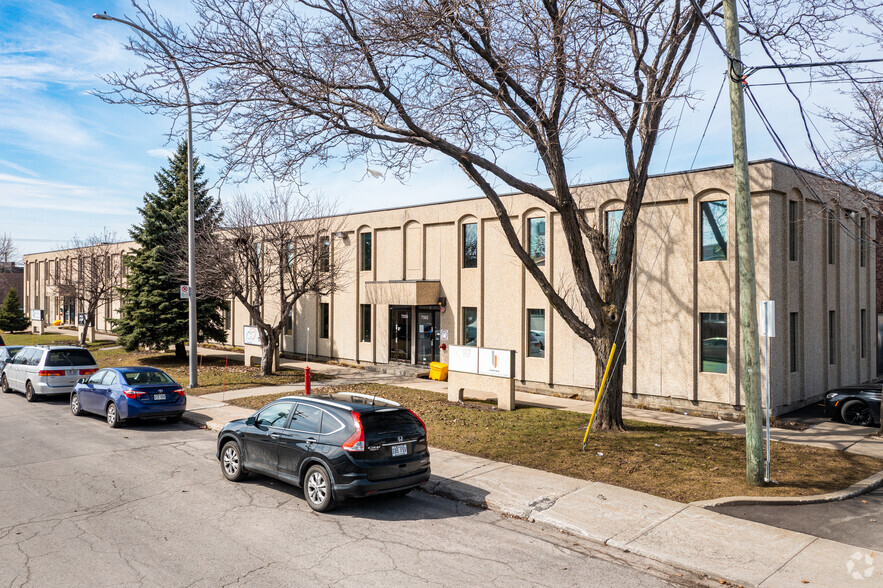 7535-7565 Av M.-B.-Jodoin, Montréal, QC à louer - Photo principale - Image 1 de 3