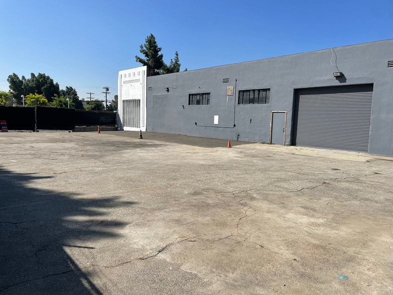 3001-3007 W Jefferson Blvd, Los Angeles, CA for sale - Building Photo - Image 1 of 1