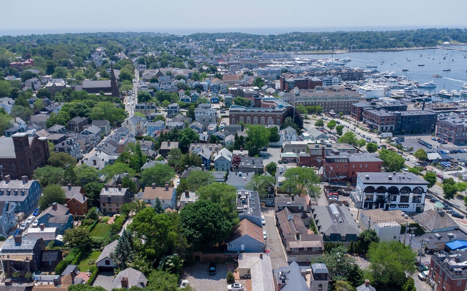 28 Pelham St, Newport, RI for sale - Building Photo - Image 2 of 38