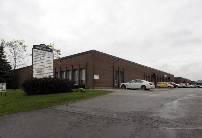 Plus de détails pour 4101 Weston Rd, Toronto, ON - Local d'activités à louer