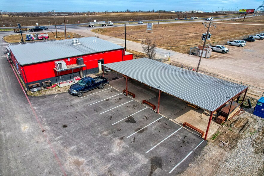 1380 Highway 67, Alvarado, TX à vendre - Photo du bâtiment - Image 3 de 40