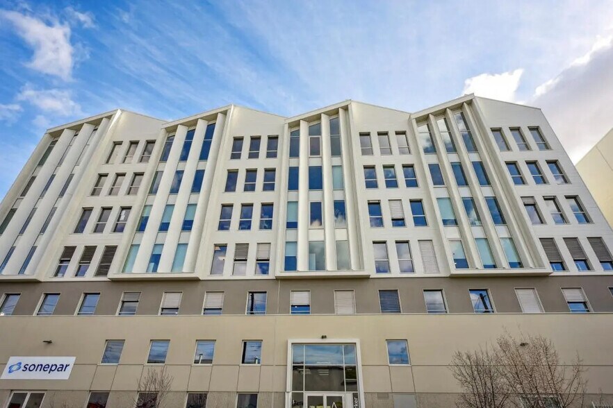 23-25 Rue Paul Duvivier, Lyon à louer - Photo du bâtiment - Image 2 de 18
