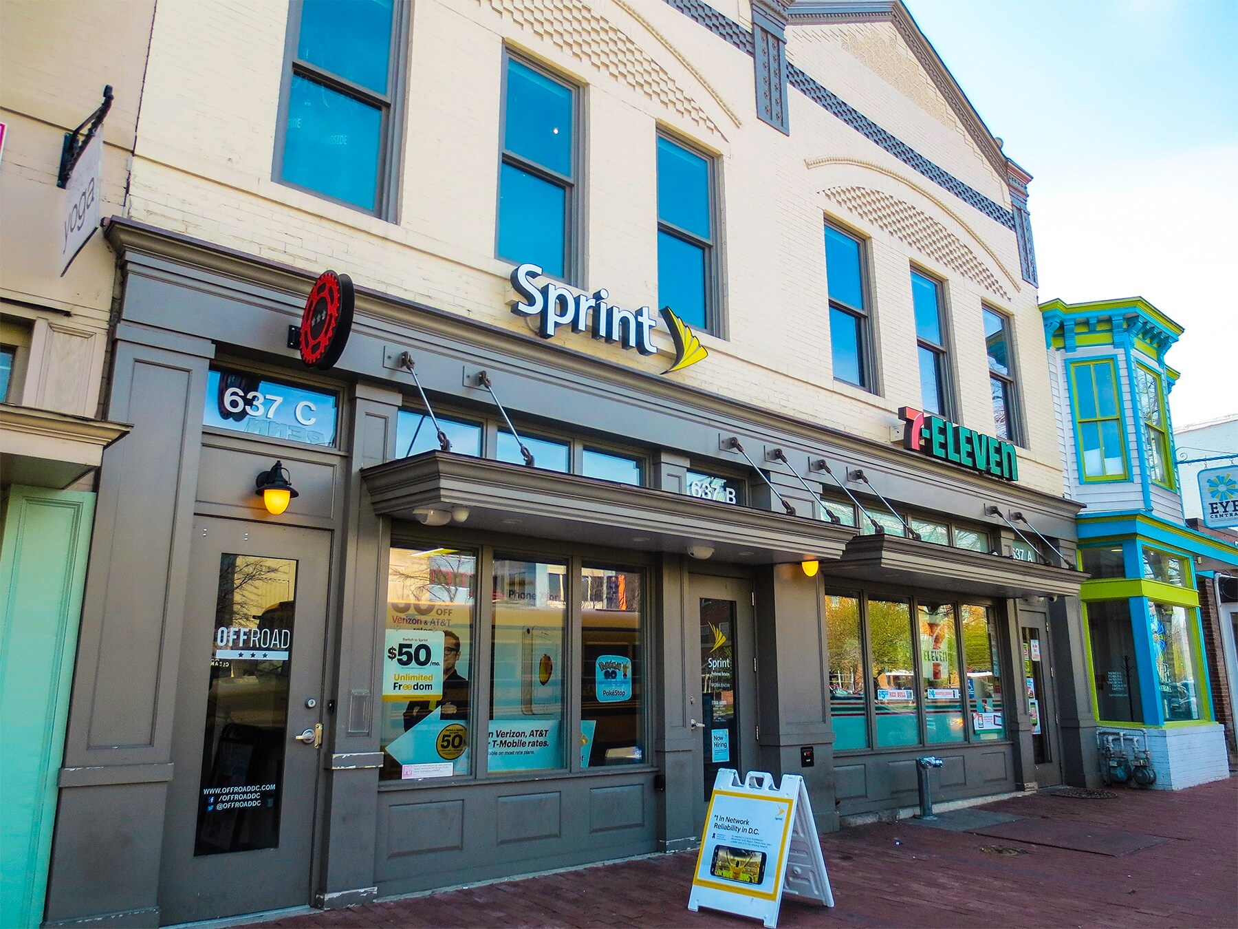 637-639 Pennsylvania Ave SE, Washington, DC à louer Photo principale- Image 1 de 3