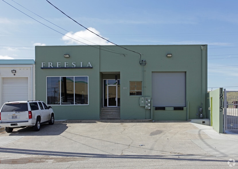 1811 E Levee St, Dallas, TX for lease - Building Photo - Image 3 of 3