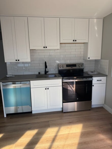 29324 Dixon St, Hayward, CA à vendre - Photo du bâtiment - Image 2 de 22