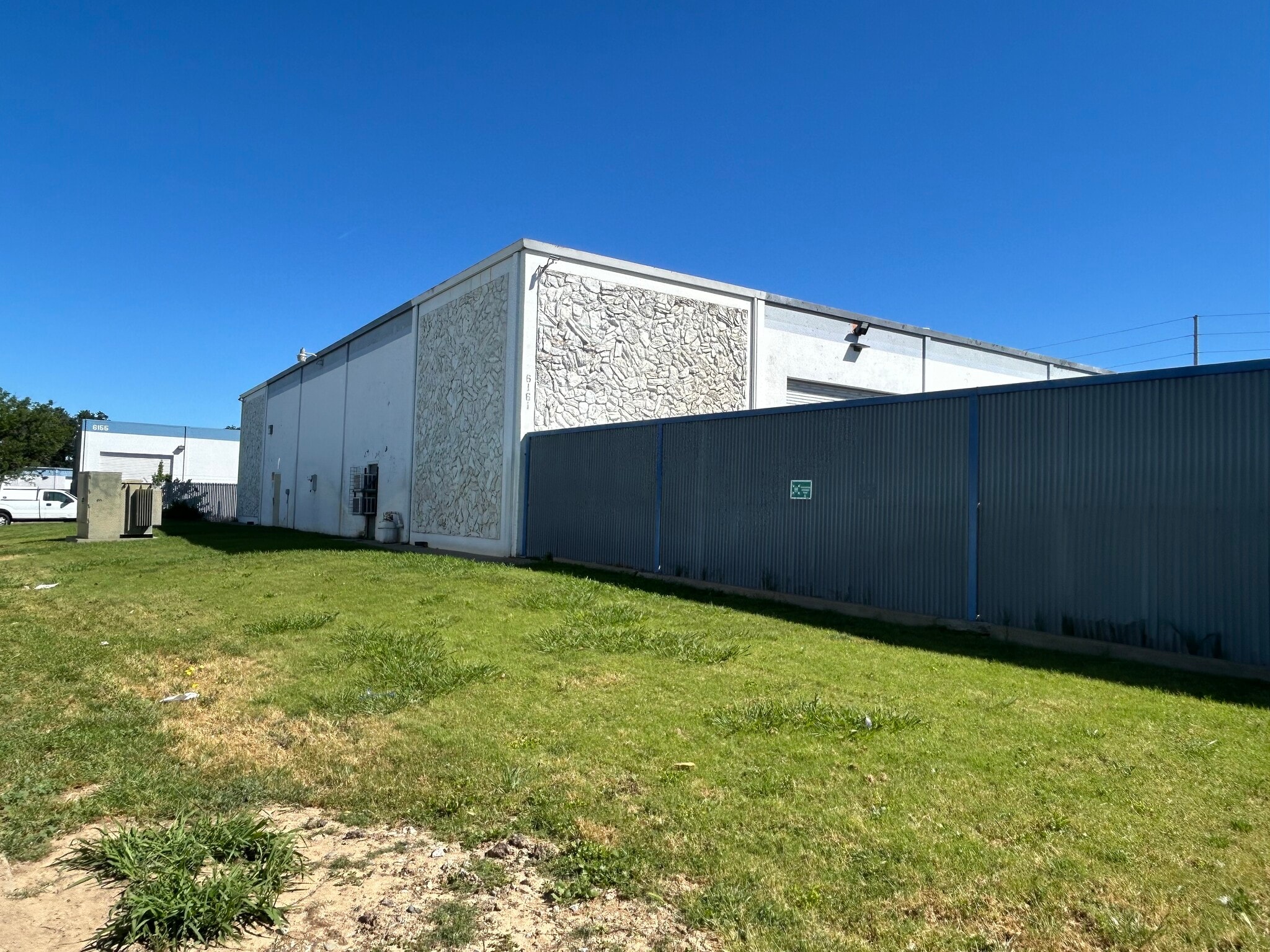 6161 27th St, Sacramento, CA for lease Primary Photo- Image 1 of 2