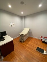 1530 Bedford Ave, Brooklyn, NY à louer Photo intérieure- Image 2 de 14