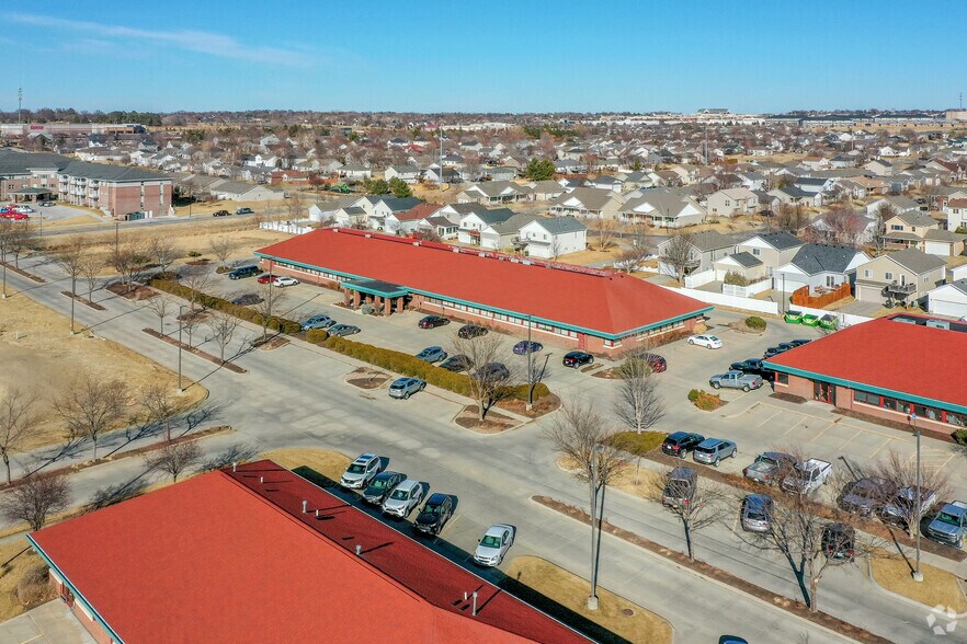 7800 S 15th St, Lincoln, NE à vendre - Photo du bâtiment - Image 2 de 4