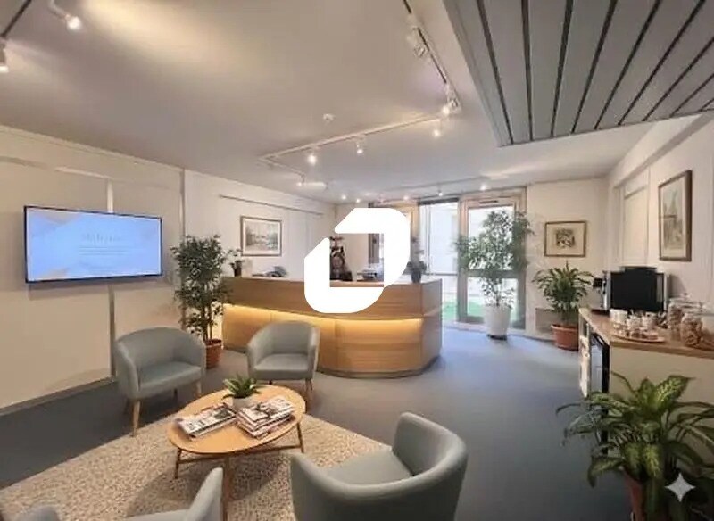 25-27 Rue Exelmans, Versailles à vendre Photo intérieure- Image 1 de 11
