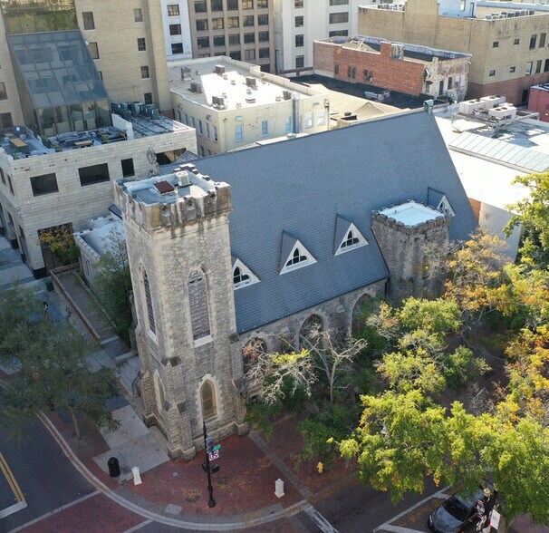 226 N Laura St, Jacksonville, FL à vendre - Photo du bâtiment - Image 2 de 12