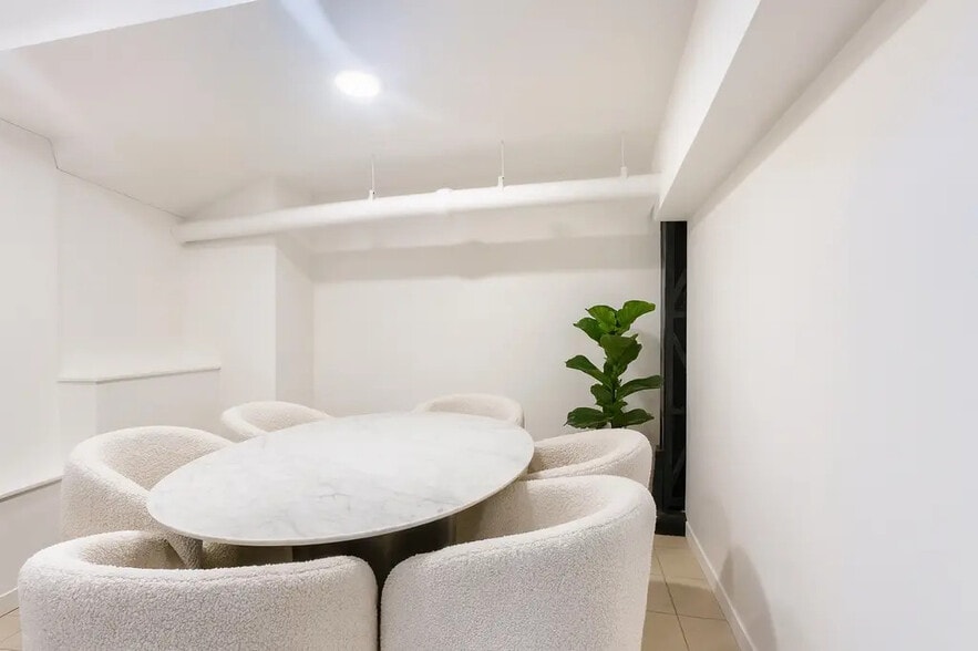 Bureau dans Paris à louer - Photo intérieure - Image 3 de 8