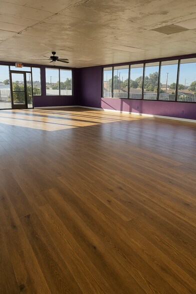 9210 Thornton Rd, Stockton, CA à louer - Photo intérieure - Image 2 de 7