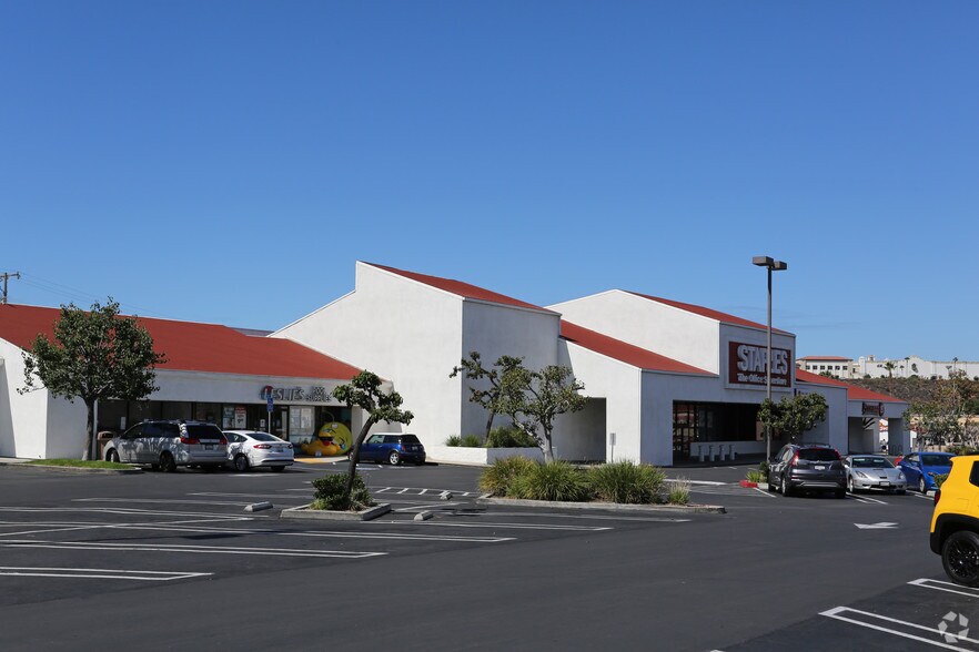 85 Via Pico Plz, San Clemente, CA à louer - Photo du bâtiment - Image 2 de 4