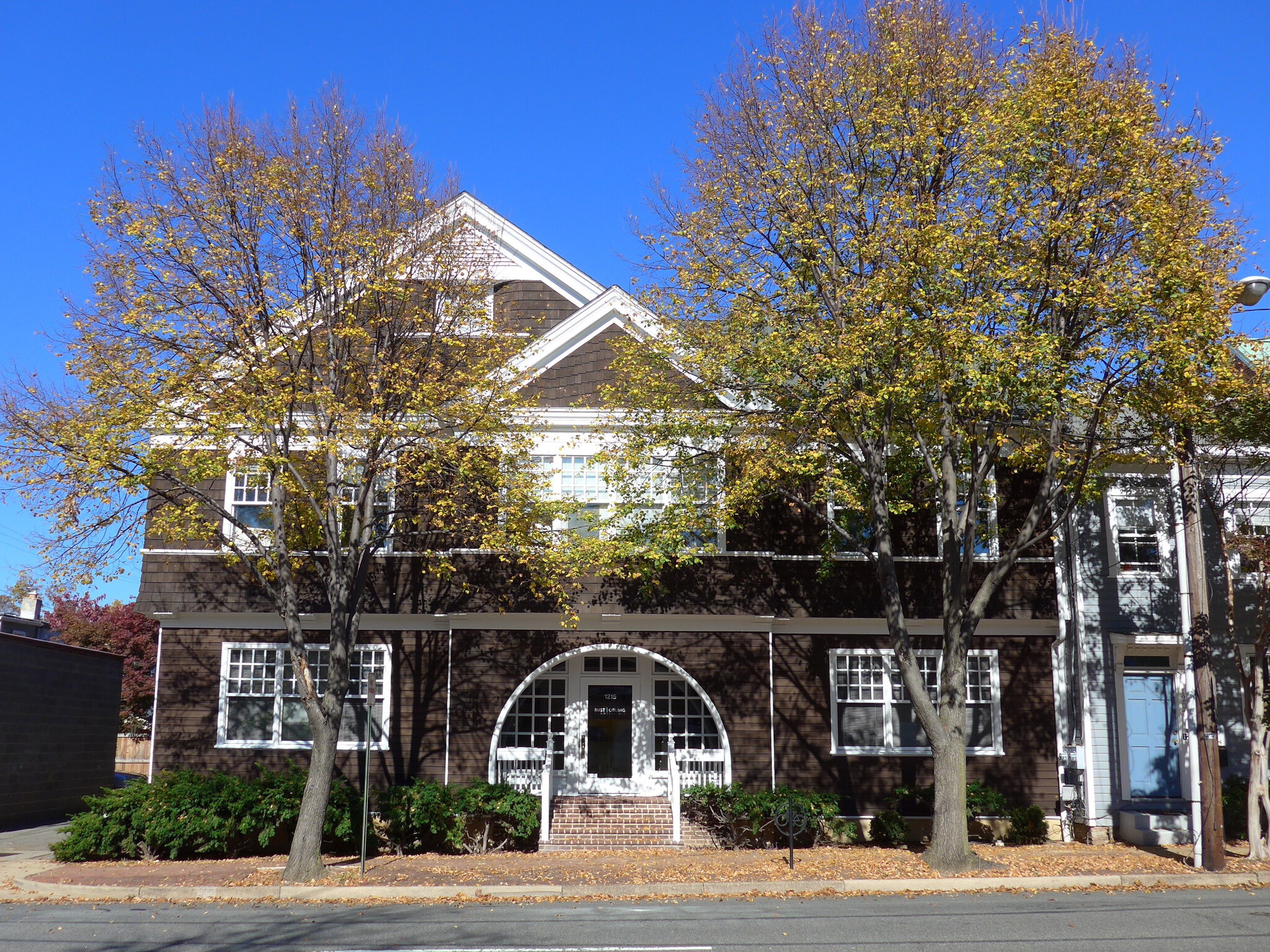 1215 Cameron St, Alexandria, VA à louer Photo principale- Image 1 de 15