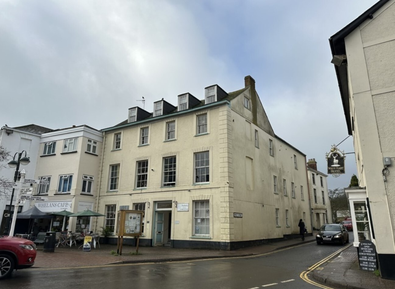 West St, Wiveliscombe for sale Primary Photo- Image 1 of 1