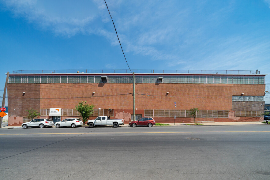 310 Tiffany St, Bronx, NY for sale - Building Photo - Image 2 of 8