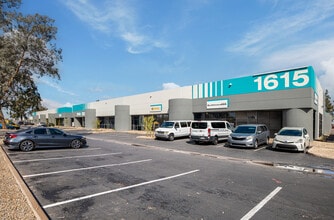 1605 W University Dr, Tempe, AZ à louer Photo intérieure- Image 1 de 1