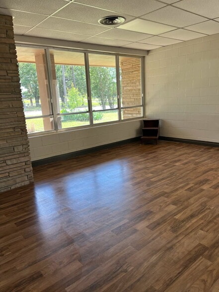 3787 NW Loop 286, Paris, TX for sale - Building Photo - Image 3 of 17