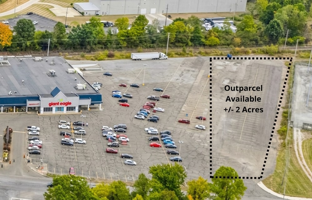 2700 Mahoning Ave NW, Warren, OH for sale Aerial- Image 1 of 2