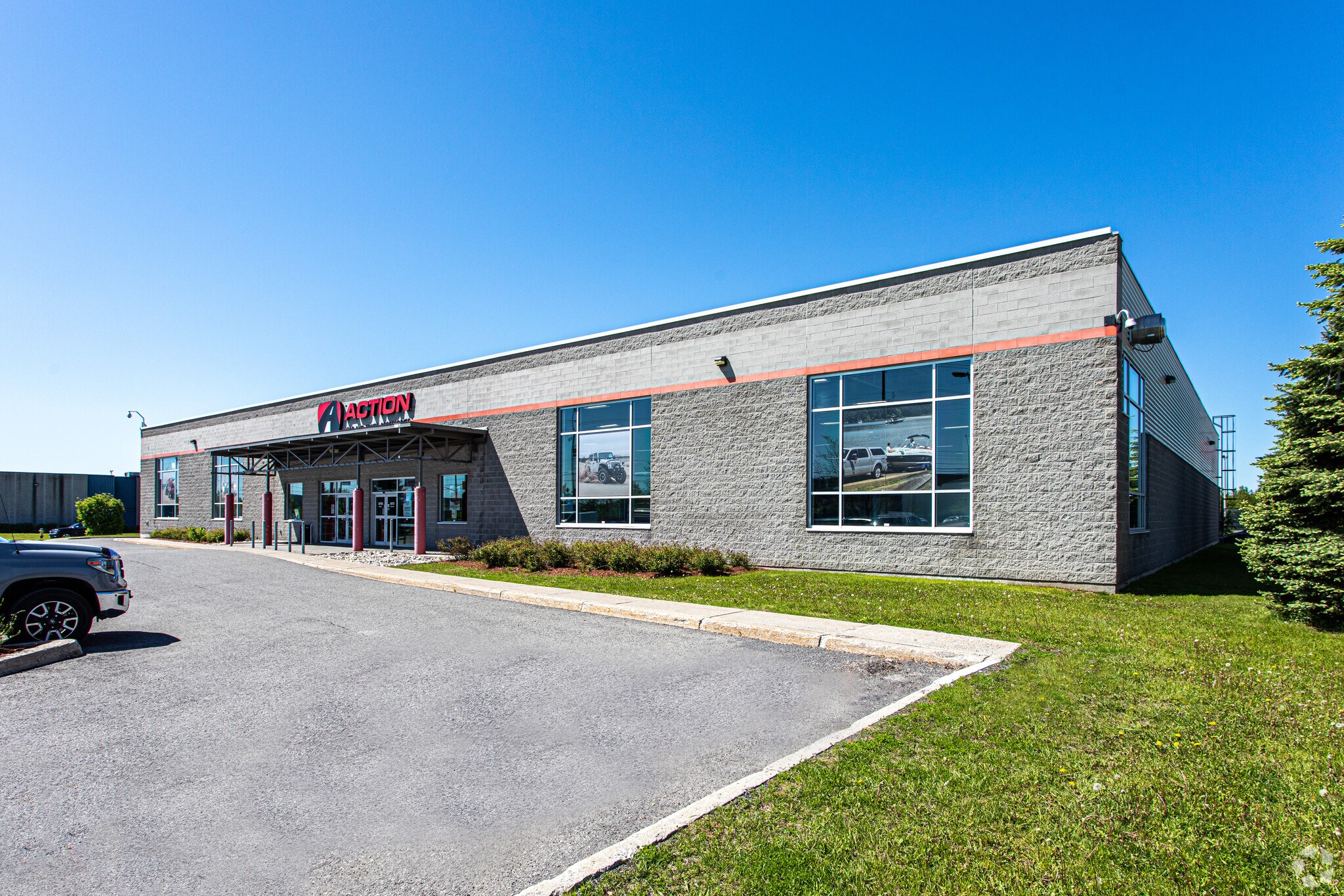 1301 Ages Dr, Ottawa, ON à vendre Photo principale- Image 1 de 1