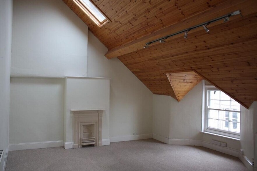 Station Road, Okehampton for lease - Building Photo - Image 2 of 5