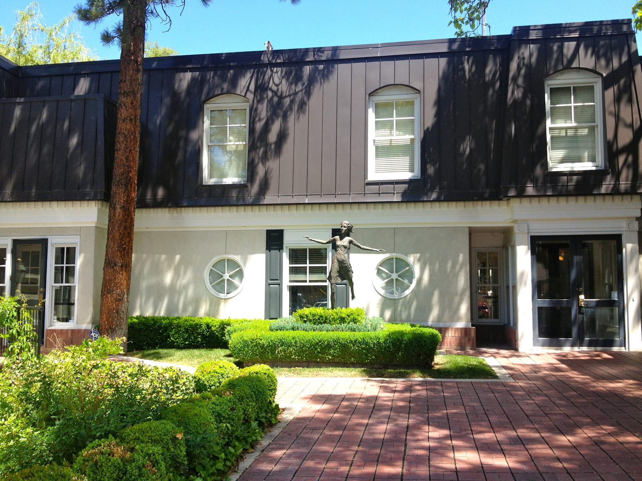 5200 S Highland Dr, Salt Lake City, UT à vendre Photo du bâtiment- Image 1 de 1