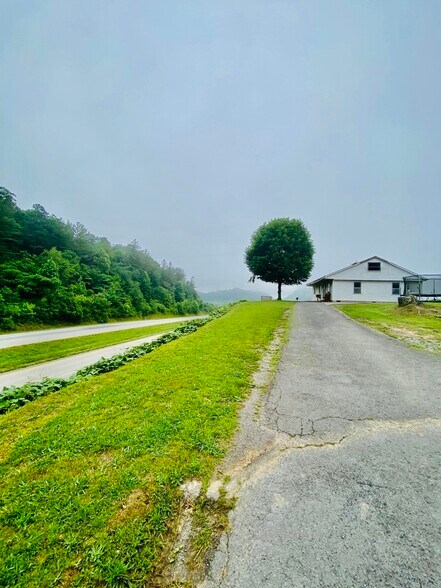 0 US 25E Pineville Hwy, Middlesboro, KY à vendre - Photo principale - Image 1 de 4