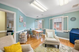 4728 Park Rd, Charlotte, NC for lease Interior Photo- Image 2 of 2