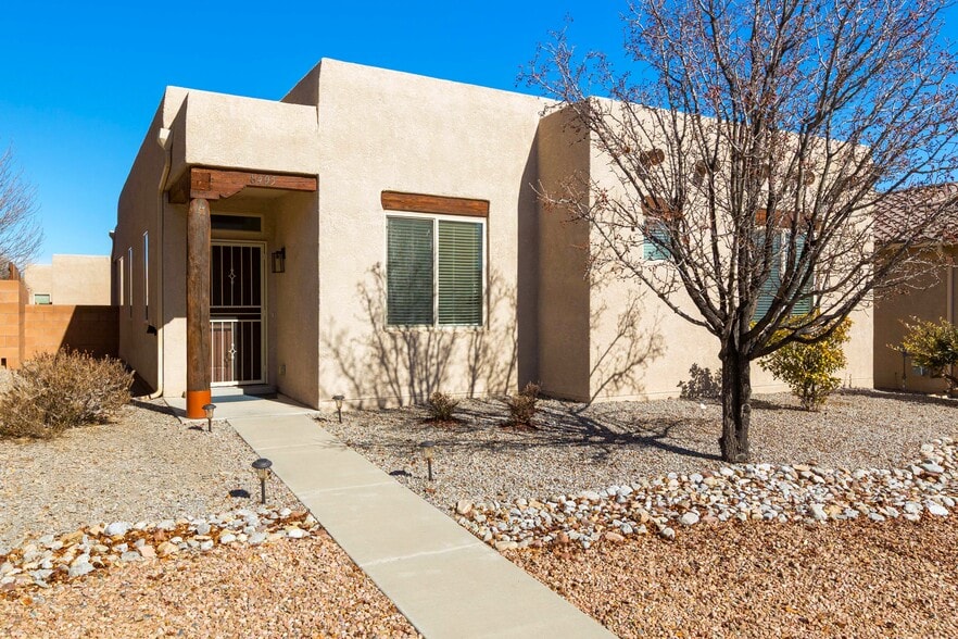 8405 Wild Dunes Rd NW, Albuquerque, NM for sale - Building Photo - Image 2 of 24