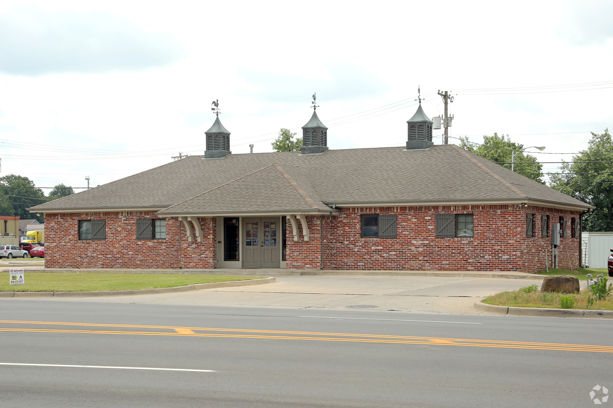 3303 W Okmulgee Ave, Muskogee, OK à vendre Photo principale- Image 1 de 1